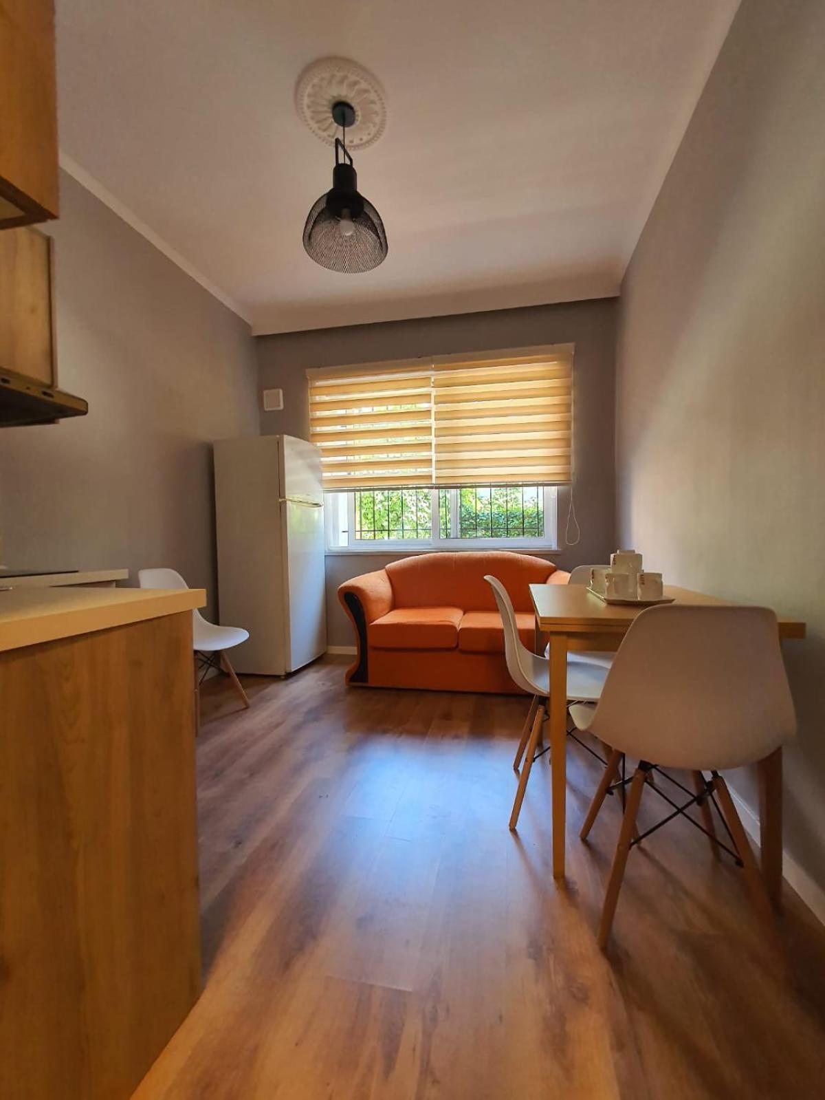 Center Of Tirana Enes'S Apartments Eksteriør billede